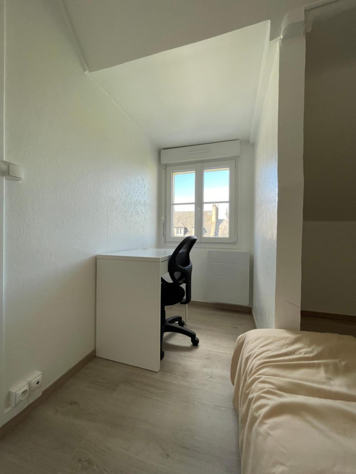 Appartement Renove Tout Equipe, Centre Ville, Proche De La Gare Et Commerce Flers  Ngoại thất bức ảnh